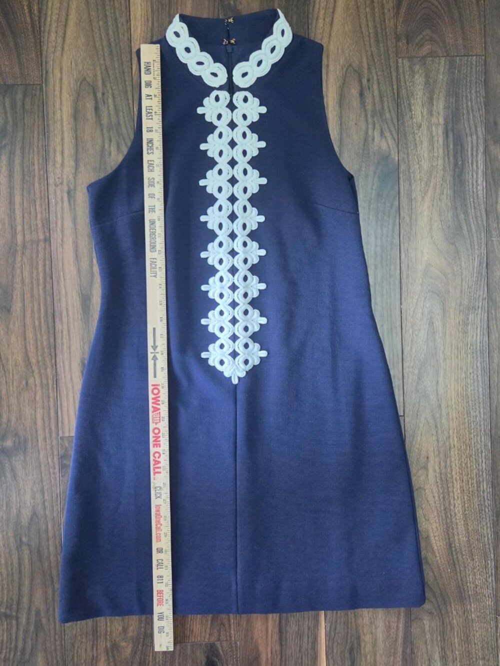 Lilly Pulitzer Size M Navy Shift Dress White Soutache Trim Sleeveless Lined - Picture 6 of 7